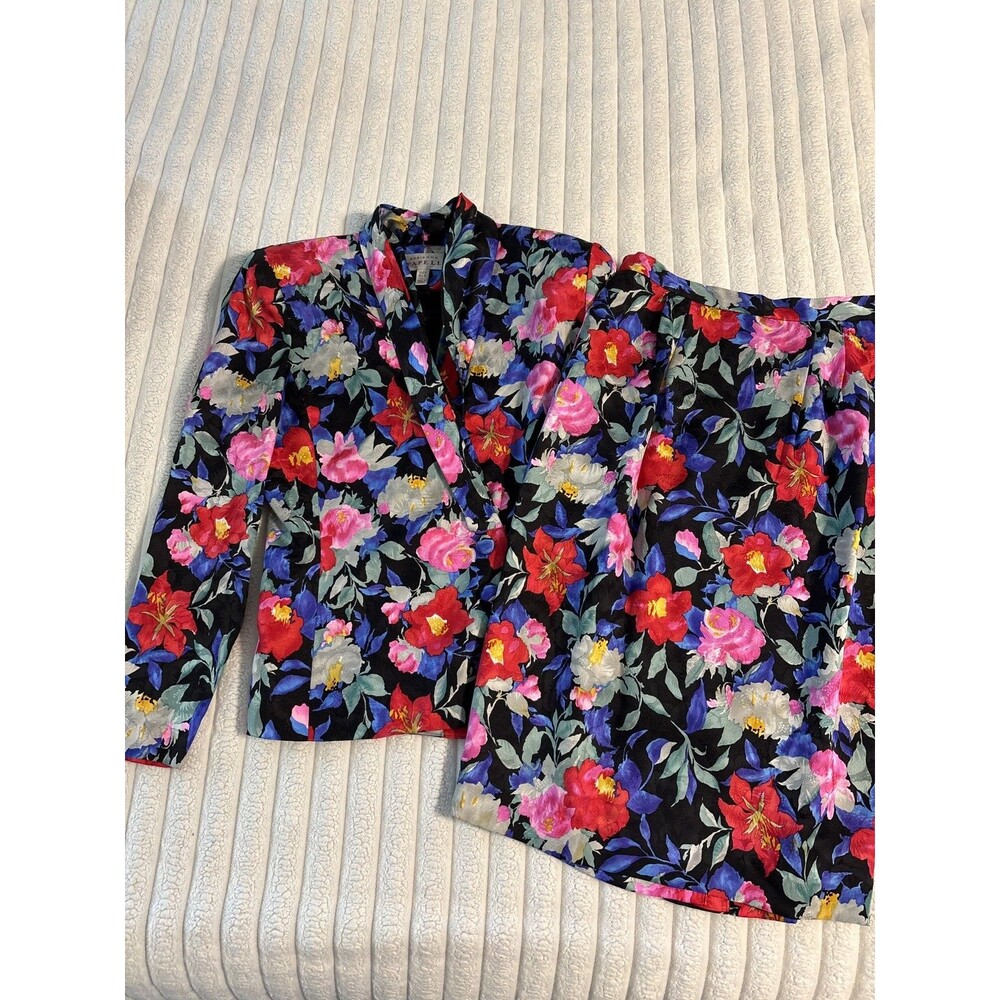 Vtg 90s Adrianna Papell 100% Silk 2-Piece Floral Skirt Suit Womens 8 black multi